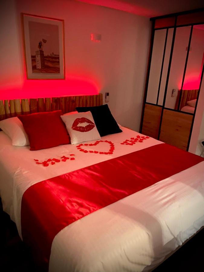 Adorable Guest House Avec Balneo Et Piscine Olonne-sur-Mer Luaran gambar
